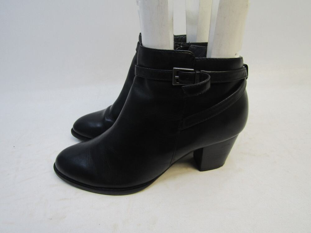 Vionic Womens Size 7 M Black Leather Zip Ankle Fashion Buckle Boots Bootie